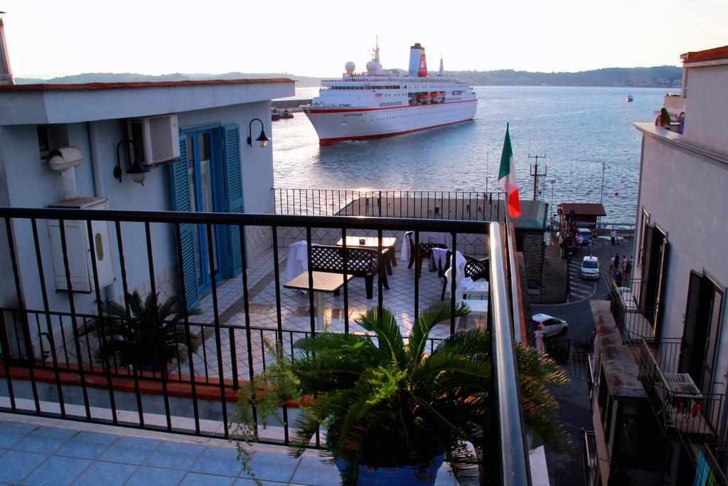 Hotel Darsena Ποτσουόλι Εξωτερικό φωτογραφία
